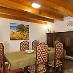 La Rosa Antica Dell'etna Puntalazzo