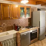 La Rosa Antica Dell'etna Vakantiehuis Puntalazzo